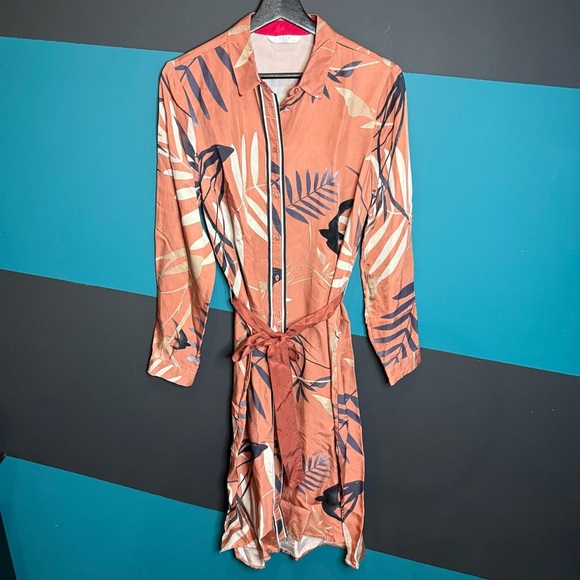 Tropical Print Button-Up Dress size 36 - Picture 2 of 9